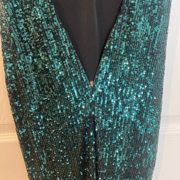NOOKIE Sequin Backless Treasure Gown in Emerald Size Small NWT - Picture 14 of 15